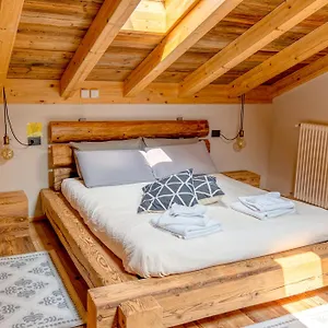 La Volta - Heritage In Molino Maufet Watermill - Patio On The Garden Holiday home